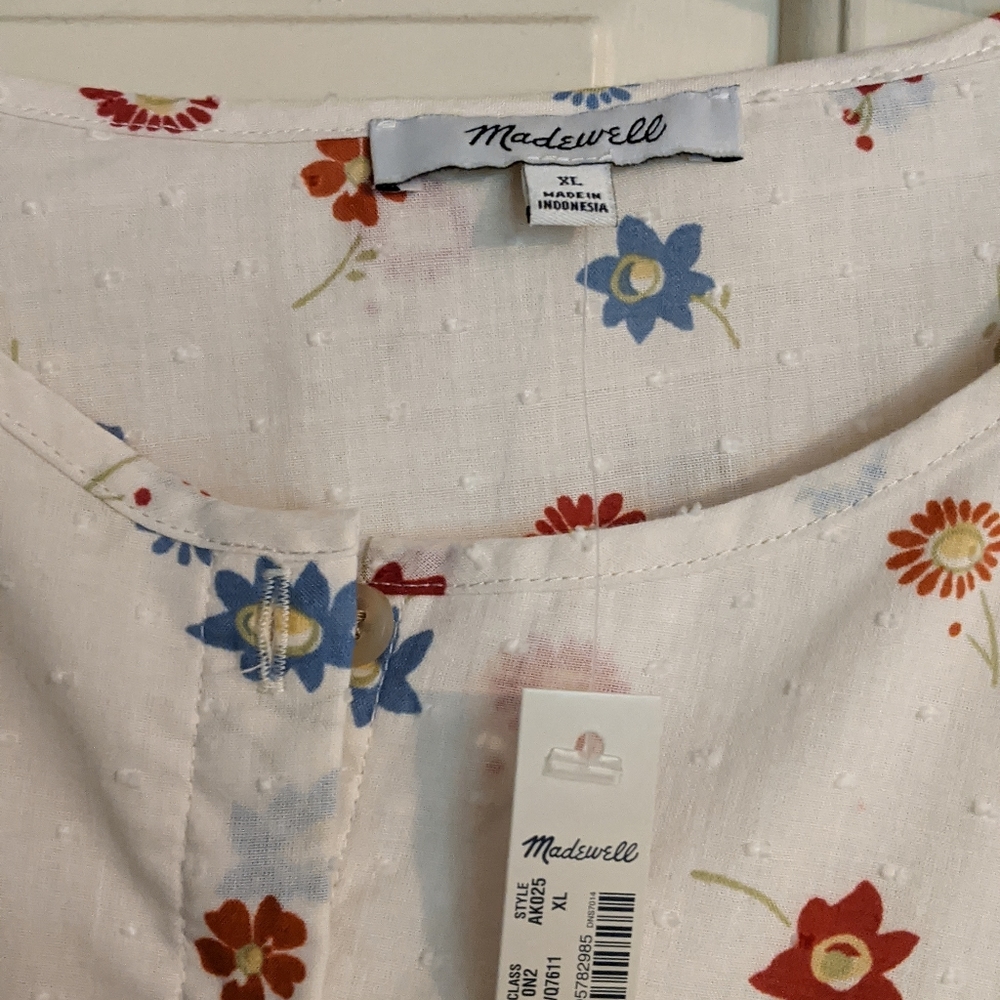 Madewell prose top